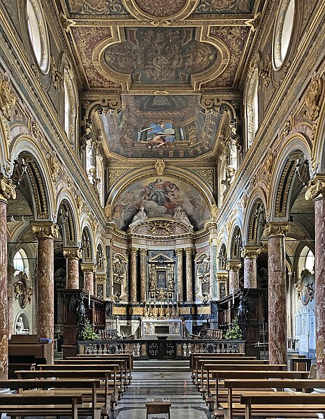 File:Roma, basilica di Santa Maria in via Lata - Interno.jpg