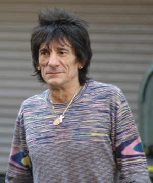 Ronnie Wood: Muzician englez