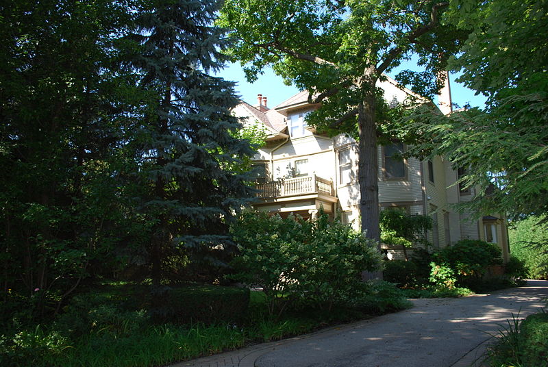 File:Ross Beatty House 1499SheridanRd.JPG