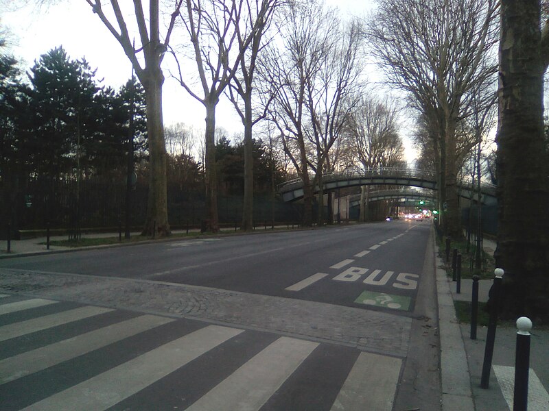 File:Rue Joseph Kessel Paris côté jardins.jpg