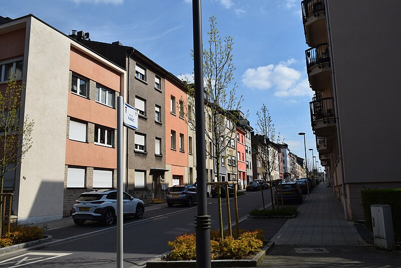 File:Rue du Viaduc Esch-sur-Alzette 2022-04 --2.jpg