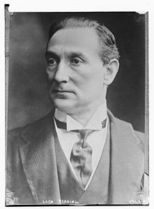 Rufus Isaacs, 1er marquis de Reading en 1917.jpg