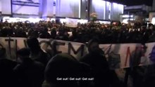 Fichier:Des néo-nazis slovènes ont perturbé une manifestation pacifique à Ljubljana le 30. 11. 2012..webm