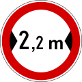 Zabrana prometa za vozila čija ukupna širina prelazi određenu širinu (B22)