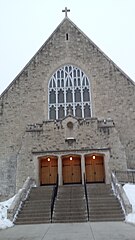 Puerta de la iglesia de San Ignacio, Winnipeg.jpg