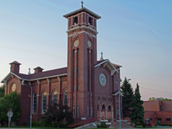 הכנסייה הקתולית של סנט ליאו (2013) - מחוז פרגוס, מונטנה.פנג
