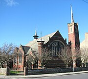 St Nicholas Church in Pakefield St Nicholas Church, Pakefield by Evelyn Simak Geograph 3850333.jpg