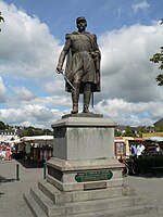 Statue du général Frédéric Henri Le Normand de Lourmel[7],[8]