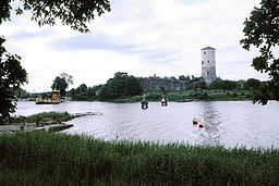 Slottsruinen Stegeborg ved vigen Slätbaken