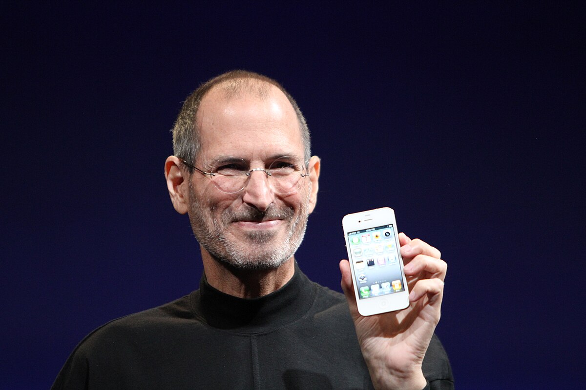 Steve Jobs Headshot 2010.JPG