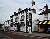 Swan dan Royal, Clitheroe - geograph.org.inggris - 523848.jpg