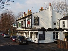 The Old Oak Tree pub, North Hyde - geograph.org.uk - 1099857.jpg
