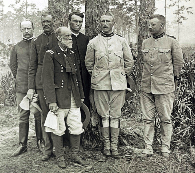 File:Theodore-roosevelt-and-officers.gif