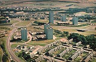 <span class="mw-page-title-main">Cumbernauld</span> Town in North Lanarkshire, Scotland