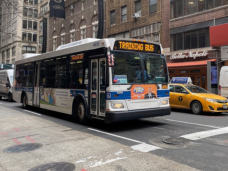 File:TrainingBusNYC.jpg