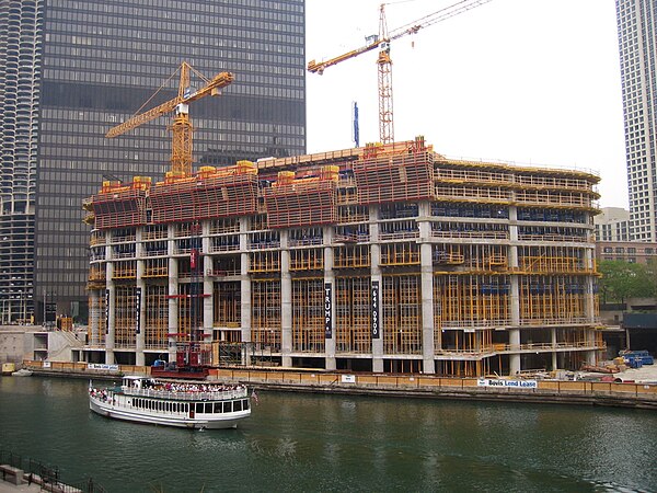 May 2006: View from Upper Wacker Drive at Michigan Avenue.