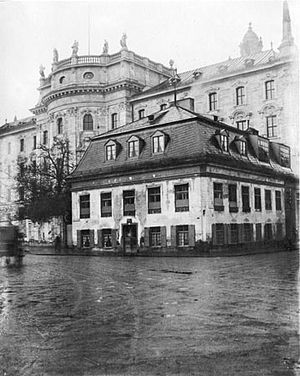 München Justizpalast: Baugeschichte und Architektur, Nutzung des Justizpalastes, Literatur