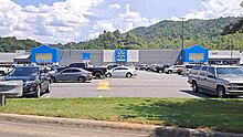 Walmart Store 515 in Murphy, NC, the first Walmart in the state of North Carolina, opening on August 16, 1983. This store has a new exterior design that was introduced in 2021. Taken August 27, 2023. Walmart-515.jpg