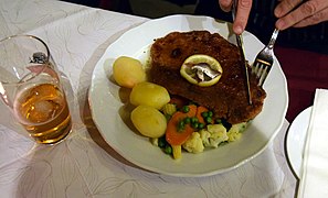 Wiener Schnitzel. Foto: Helge Høifødt