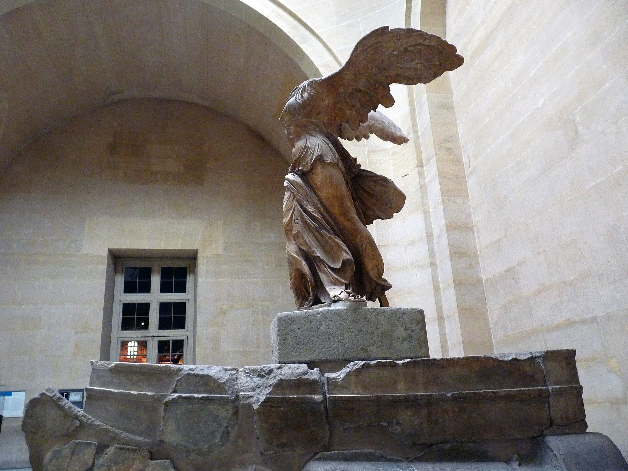 Winged Victory of Samothrace – Museums Virtual Tours