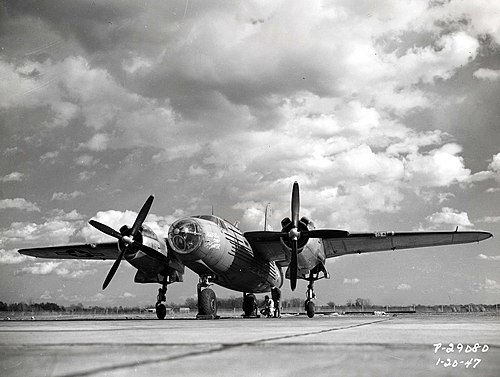 Б 26. Бомбардировщик b-26 Marauder. Martin b-26 Marauder бомбардировщики второй мировой войны. Самолёт США Мародер. Martin XB-26h, экспериментальная версия бомбардировщика Marauder.