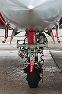 English: Front landing gear of a Russian Air Force Yakovlev Yak-130 (reg. 134 White, c/n 13012101) at Paris Air Show 2013. Deutsch: Bugfahrwerk einer Yakovlev Yak-130 (Reg. 134 Weiß, c/n 13012101) der russischen Luftwaffe während der Paris Air Show 2013