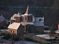 Église romane Saint-Paul, avec son clocher octogonal.