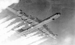11th Bombardment Wing Convair B-36J-5-CF Peacemaker 52-2225.jpg