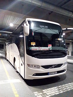 1520-as busz (MXU-917).jpg