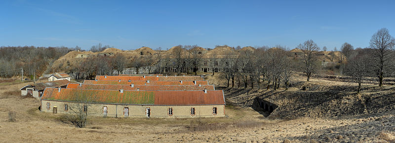 File:2011-03-09-fort-du-lomont-12.jpg