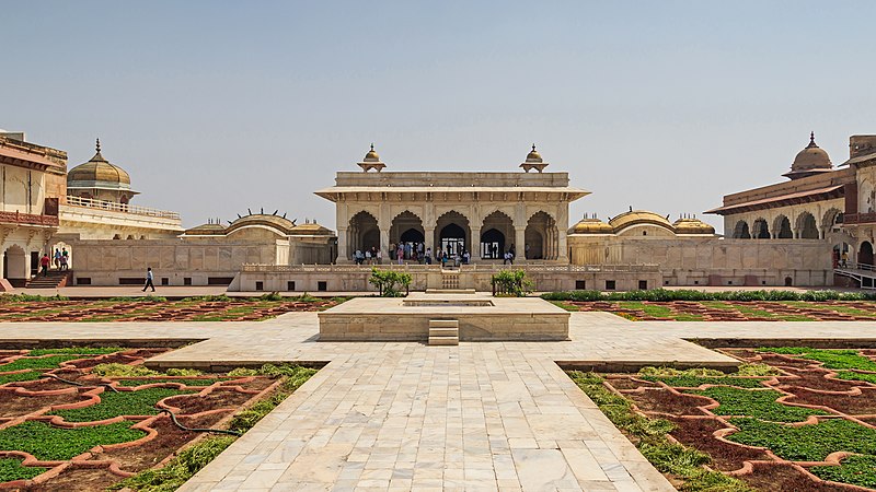 File:Agra 03-2016 14 Agra Fort.jpg