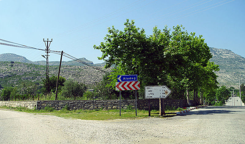 File:Akören, Aladağ 02.jpg