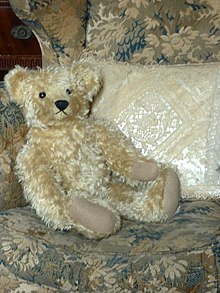Not Aloysius, but a teddy bear in Castle Howard, Yorkshire, where the 1981 TV serial Brideshead Revisited was filmed. Aloysius^ - in Castle Howard, Yorkshire - geograph.org.uk - 2588534.jpg