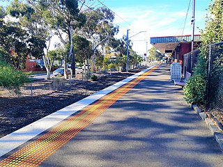 <span class="mw-page-title-main">Altona railway station</span> Railway station in Altona, Melbourne, Victoria, Australia