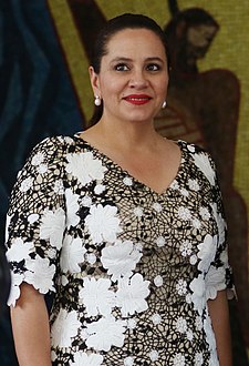 Ana García Carías (Visita de Estado a Ecuador - 2017).jpg
