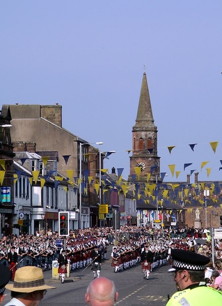 Parade on High Street