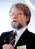 Antanas Mockus (3) (recadré) .jpg