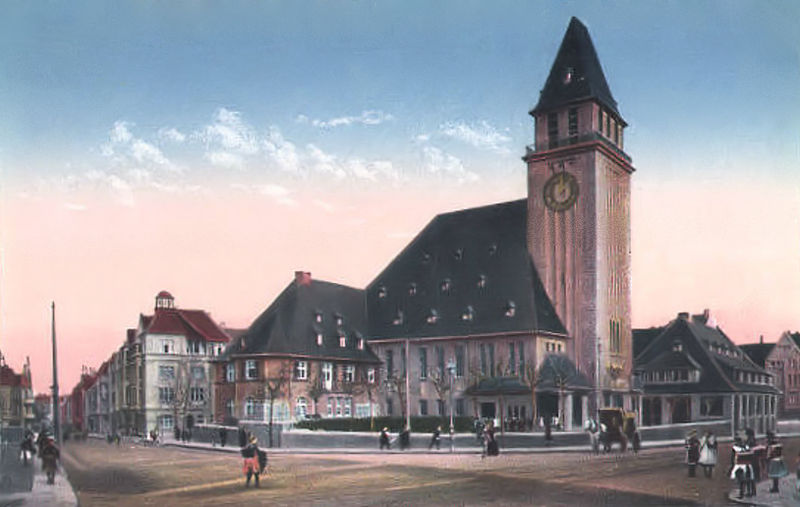 File:Apostelkirche um 1914.jpg