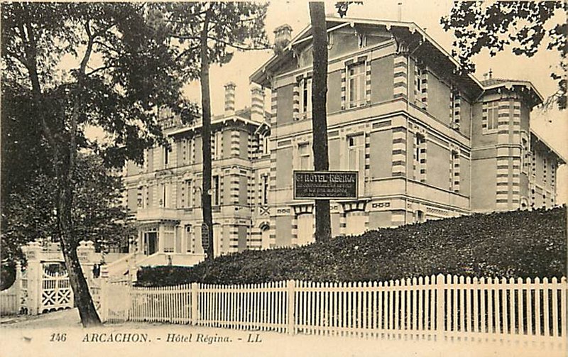 File:Arcachon - Hôtel Regina 1.jpg