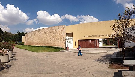 Auditorio Pedro Arrupe.jpg