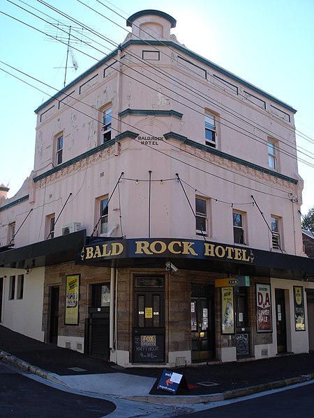 File:Bald Rock Hotel 1.JPG