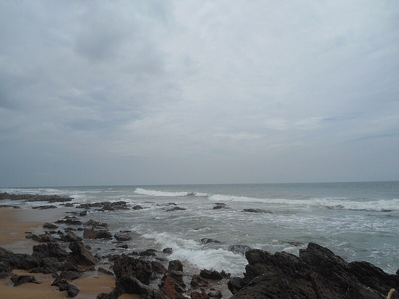 File:Bay of Bengal view at Rushikonda beach.JPG