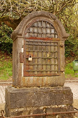 Belgien - Court-Saint-Étienne - Chapelle aux Sabots - 05.JPG