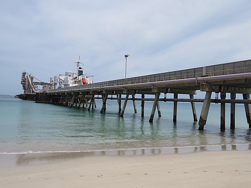 Bulk carrier Uni Wealth at Alcoa Jetty, Naval Base, Western Australia