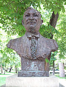 Busto de Pedro Vargas (L.A. Sanguino, Madrid) 01a.jpg