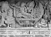 Ravana kidnapping Sita riding winged giant, while the Jatayu on the left tried to help her. 9th century Prambanan bas-relief at the temple dedicated to Shiva at Prambanan temple complex, Java, Indonesia COLLECTIE TROPENMUSEUM Relief op de aan Shiva gewijde tempel op de Candi Lara Jonggrang oftewel het Prambanan tempelcomplex TMnr 10016191.jpg