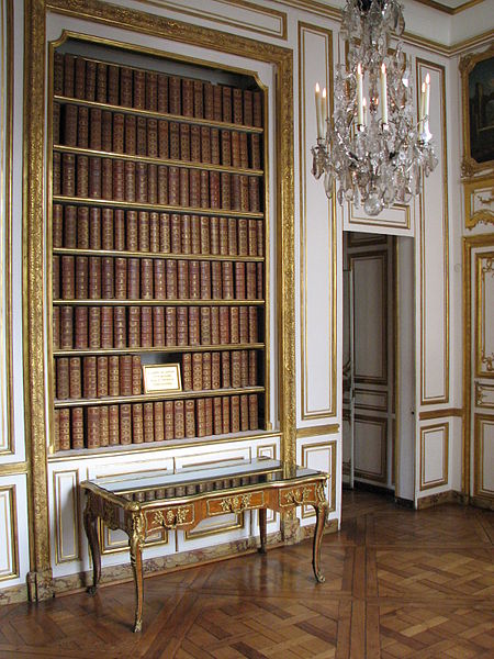 File:Cabinet des Dépêches, bibliothèque.jpg