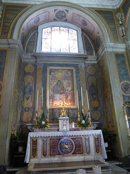 File:Campo Marzio - s Lucia della Tinta - altar maggiore P1010384.JPG