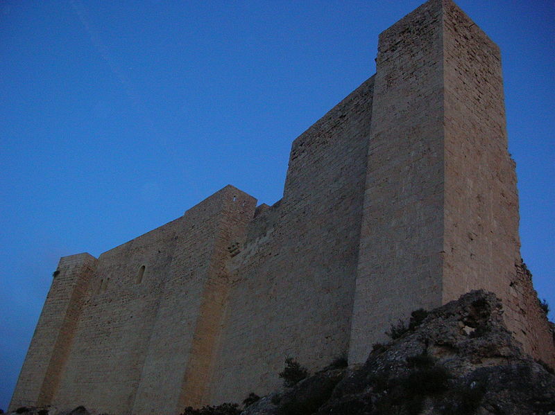 File:Castell de Miravet 2.JPG