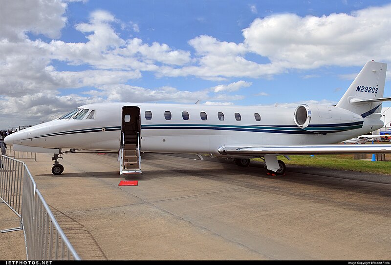 File:Cessna Citation 680 Sovereign (5730831507).jpg